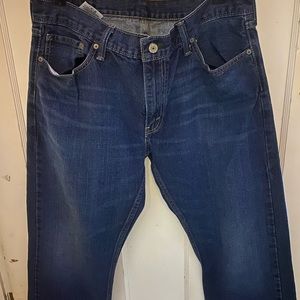 Men’s blue jeans, relaxed fit